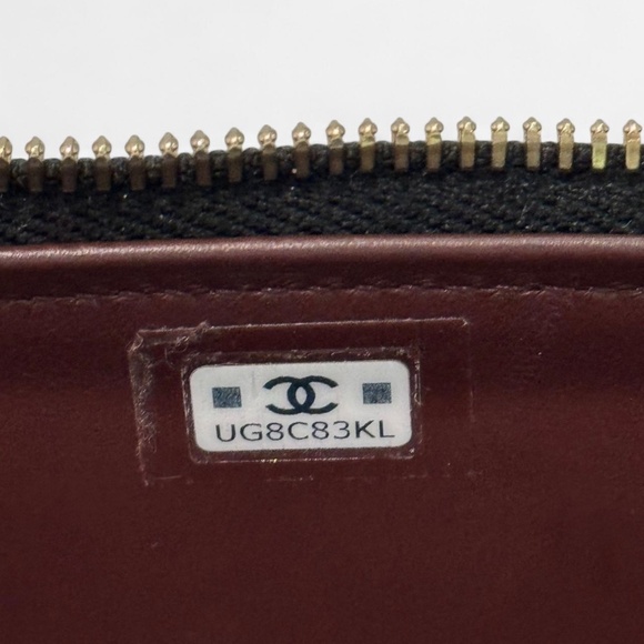 Chanel Vanity Case with Chain - Picture 5 of 6